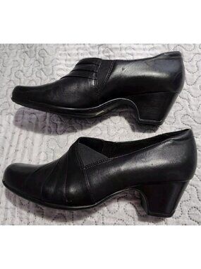 Clarks Sugar Spice Black Pleated Heels 9.5